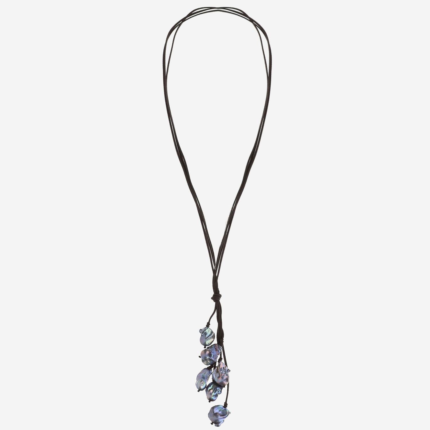 COLLANA in suede CON perle